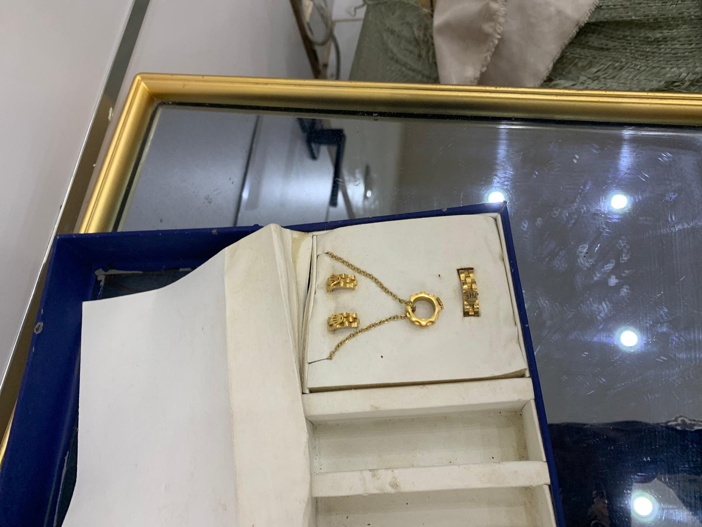 Parure Dorée 3 Pièces – Élégante & Discrète