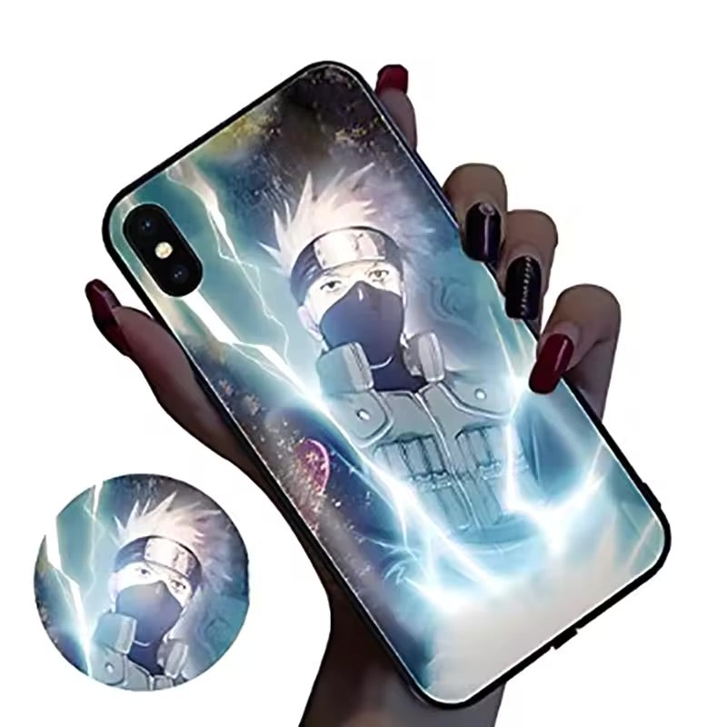 Coque de téléphone Naruto avec flash LED pour iPhone 13, 14, 15 Pro Max