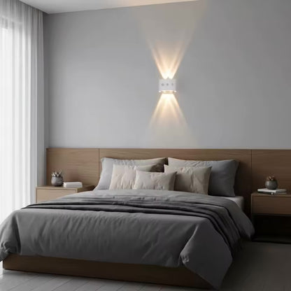 Lampe murale LED rechargeable à double éclairage (haut/bas)