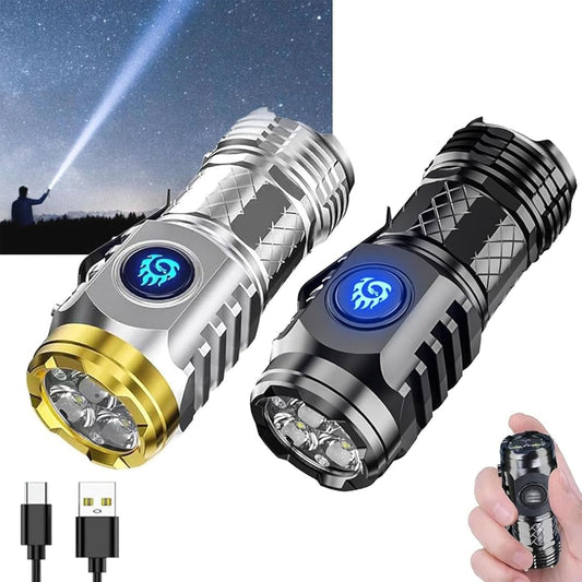 Mini lampe de poche allemande à trois yeux