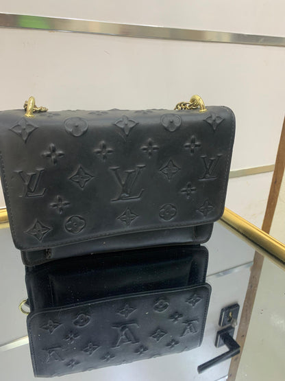 Sac à Main Classy Monogram – Chaîne Dorée