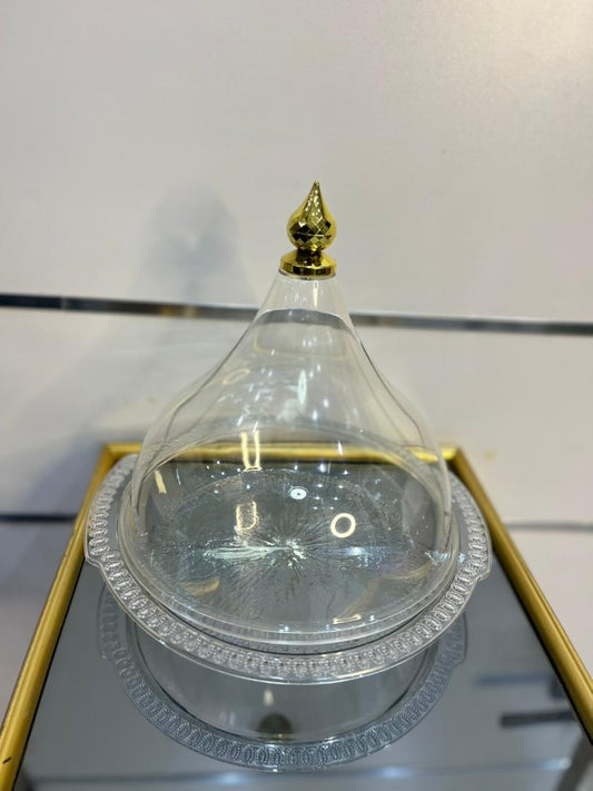 Cloche de Présentation Élégante avec Plateau Décoratif – Finition Dorée
